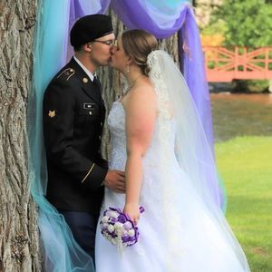 Meet your Posher, Taryn